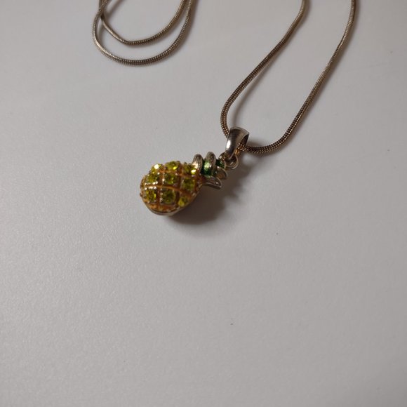 Cute 16 Inch Pineapple Pendant Necklace - Picture 2 of 11